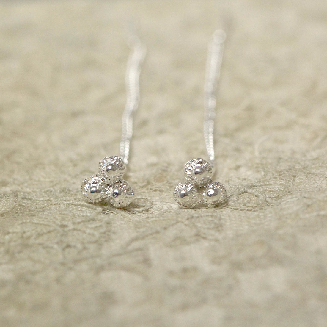 Silberohrringe mit Perlen – inspiriert von feiner Spitzenarbeit x Rijksmuseum