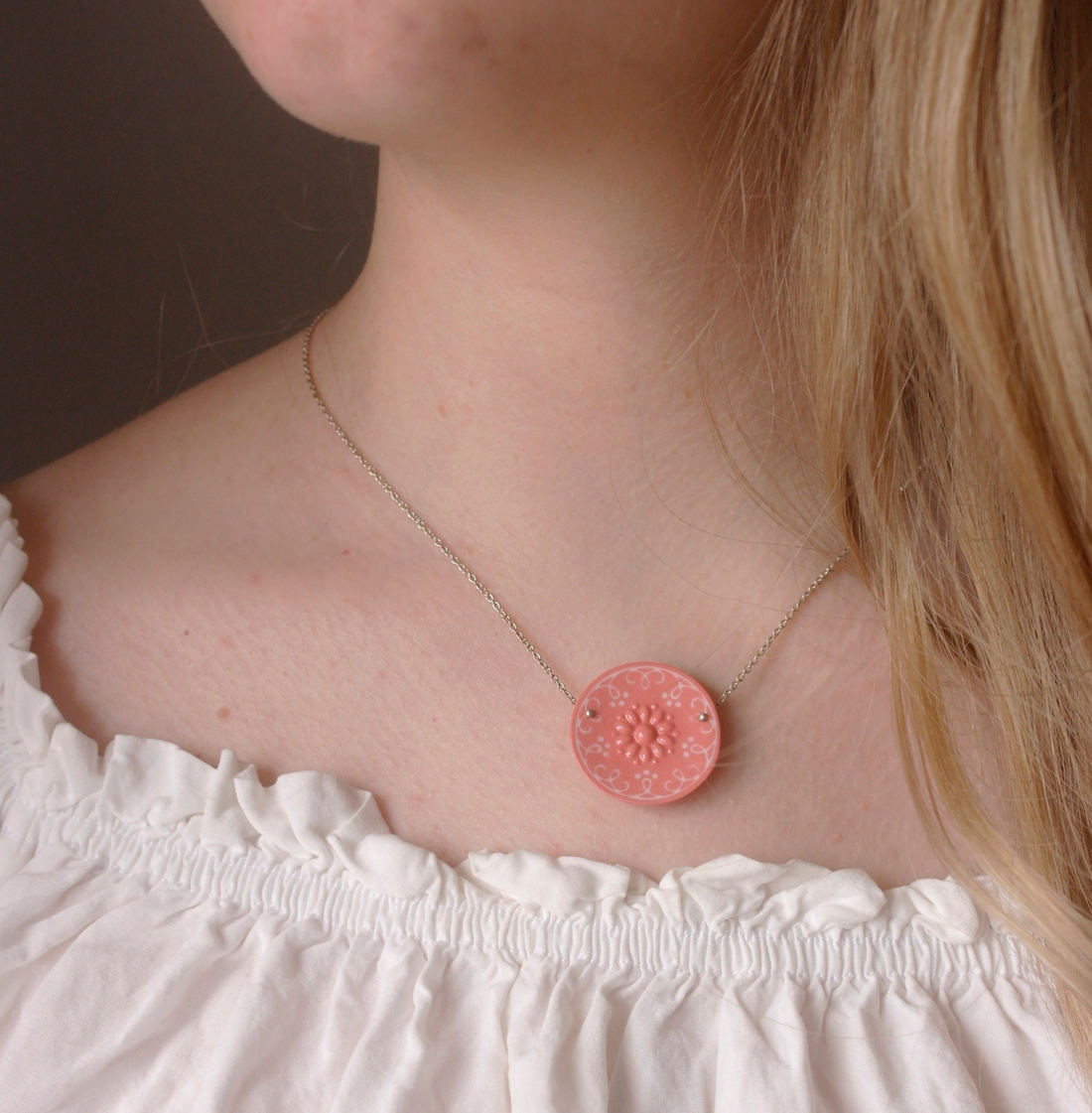 porcelain necklace coral red white