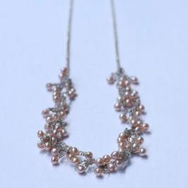 Parelketting roze parels dubbel p66 - Hester Zagt